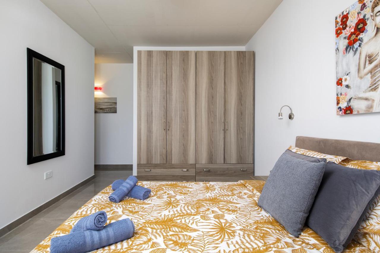 Hilltop Apartments - Stylish Comfort Living Close To The Sea, Bugibba St. Paul's Bay Bagian luar foto