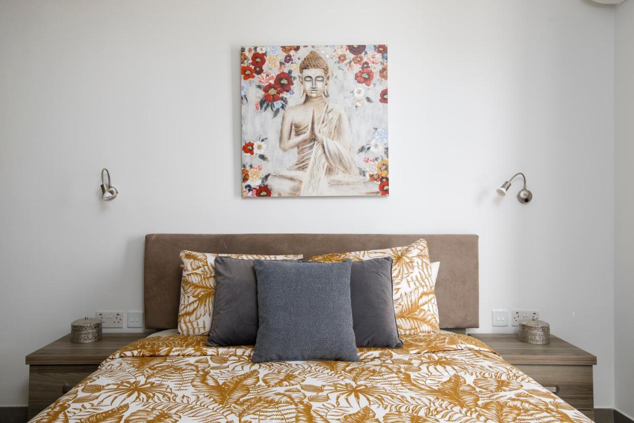 Hilltop Apartments - Stylish Comfort Living Close To The Sea, Bugibba St. Paul's Bay Bagian luar foto