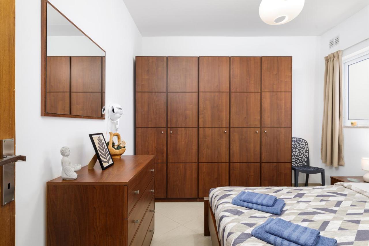 Hilltop Apartments - Stylish Comfort Living Close To The Sea, Bugibba St. Paul's Bay Bagian luar foto