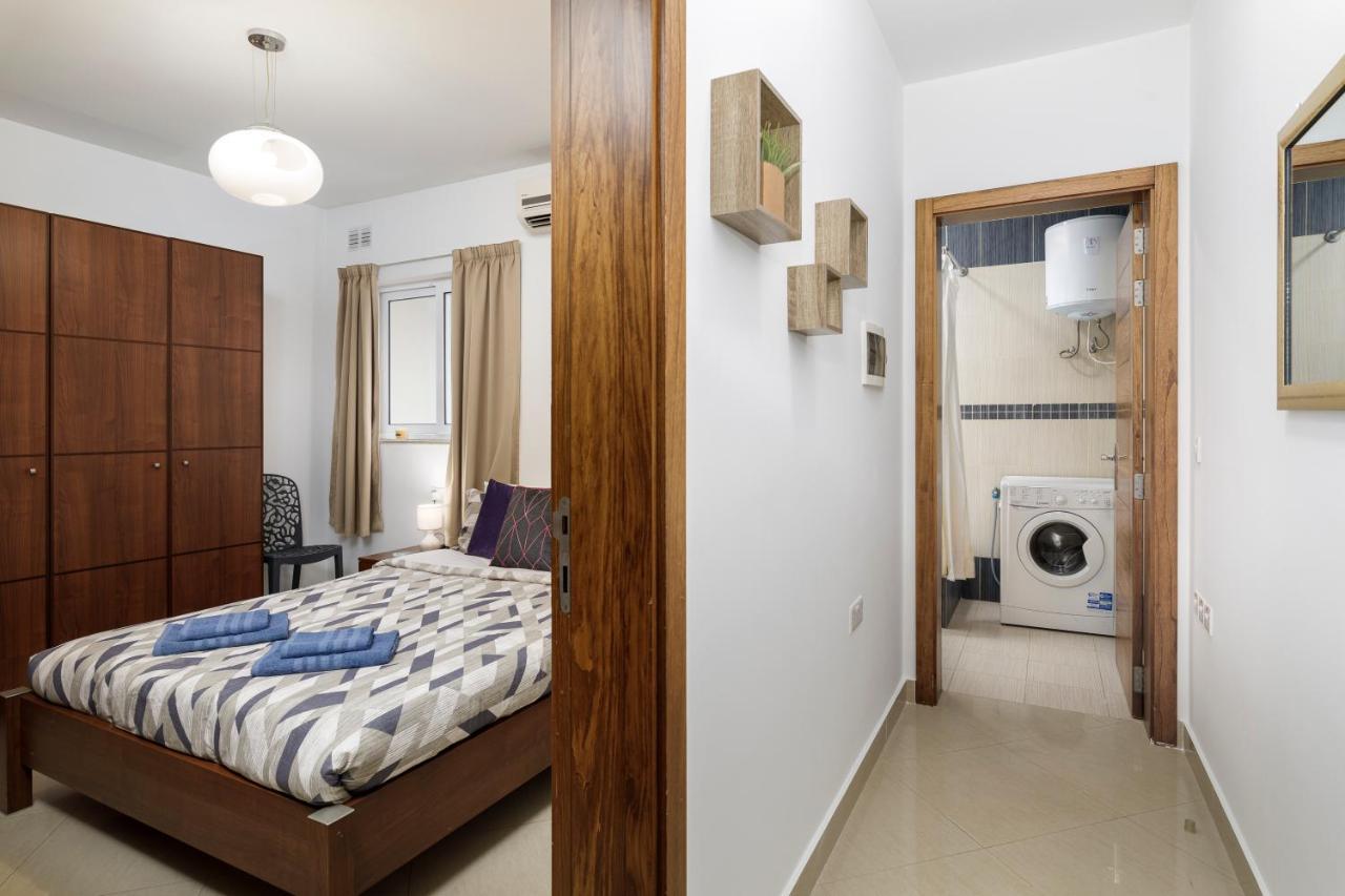 Hilltop Apartments - Stylish Comfort Living Close To The Sea, Bugibba St. Paul's Bay Bagian luar foto