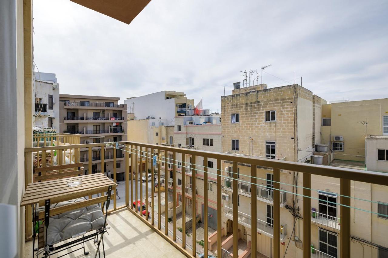 Hilltop Apartments - Stylish Comfort Living Close To The Sea, Bugibba St. Paul's Bay Bagian luar foto